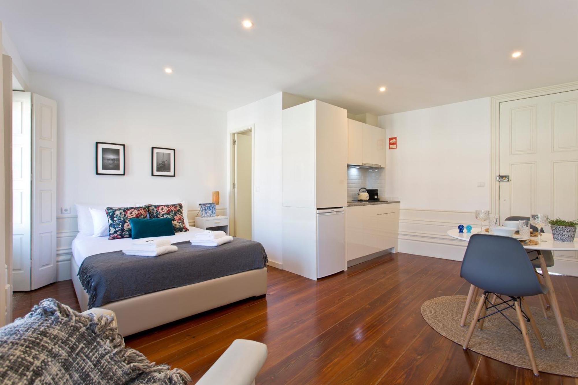 Fine Art Apartments City Center Porto Room photo